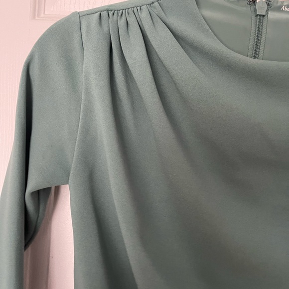 Abercombie and Fitch dress - Picture 3 of 5